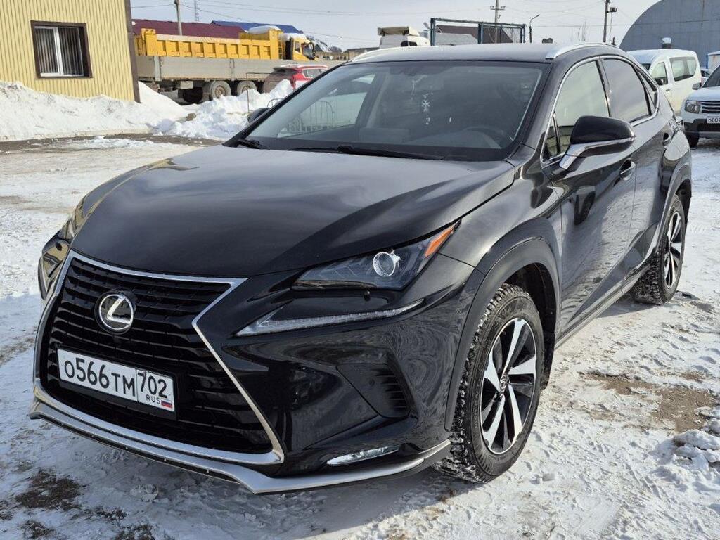 LEXUS NX200